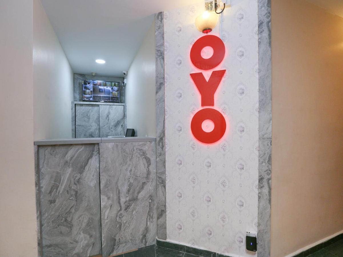ג'והור בהרו Oyo 89672 Eg Hotel Jj מראה חיצוני תמונה