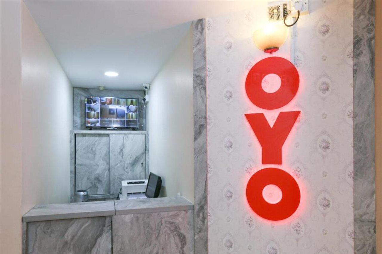 ג'והור בהרו Oyo 89672 Eg Hotel Jj מראה חיצוני תמונה